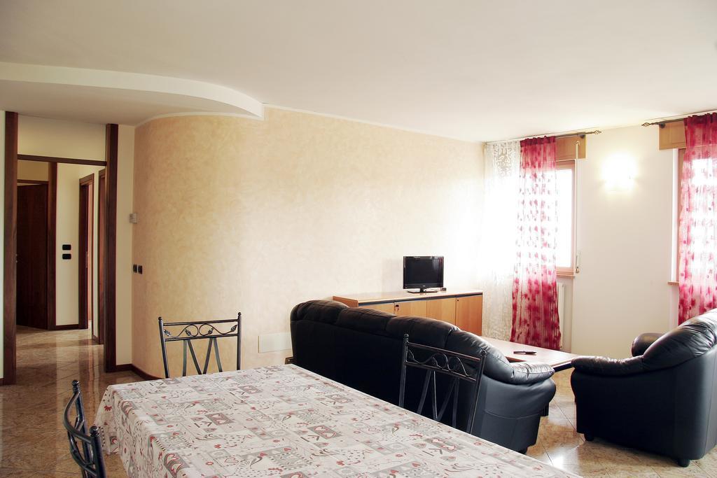 Bed&Wine Ξενοδοχείο Negrar Δωμάτιο φωτογραφία