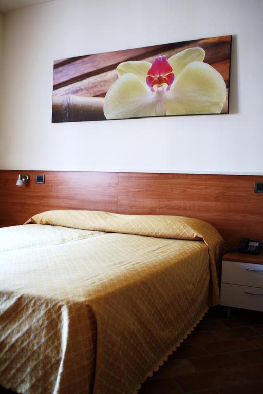 Bed&Wine Ξενοδοχείο Negrar Δωμάτιο φωτογραφία